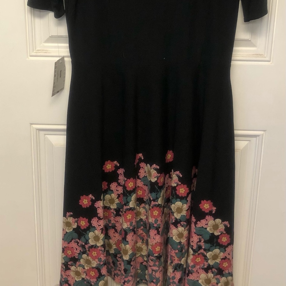 3/$30! NWT Lularoe Midi Dress Black With Dipped Floral Pattern